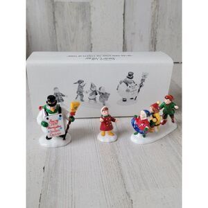 Dept 56 54927 He Led Them Down The Streets Of Town village accessory xmas